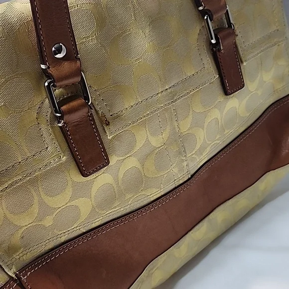 Coach VTG Hampton Signature satchel bag, yellow color - Picture 15 of 16
